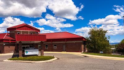 winne-clinic-exterior-sign